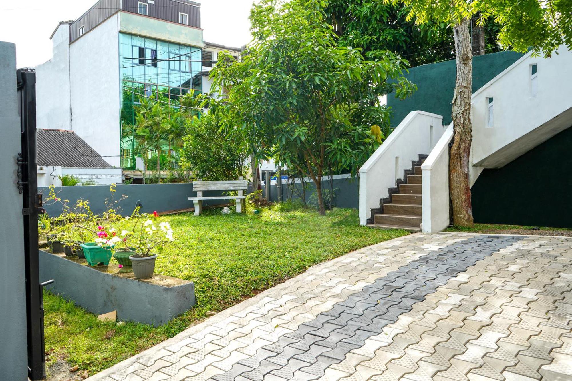 Stay At Richmondhill กอลล์ ภายนอก รูปภาพ